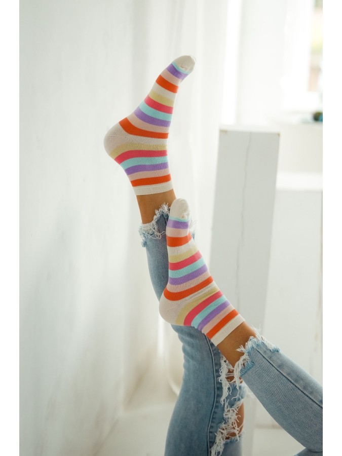 Women's Rainbow stripes pattern socks 0200.012