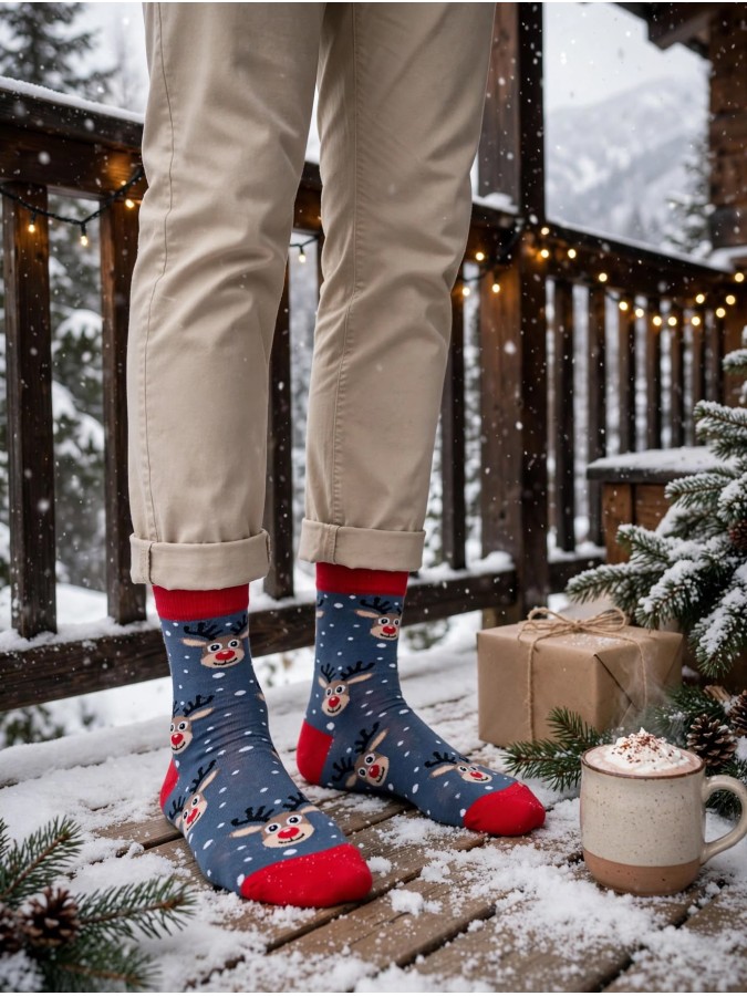 Men's Christmas socks Reindeer in the snow...