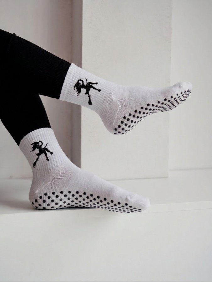 Skarpetki damskie z ABS Czarownica 1658.003