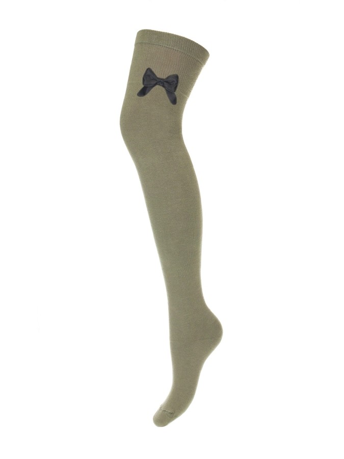 Cotton over-the-knee socks with a bow