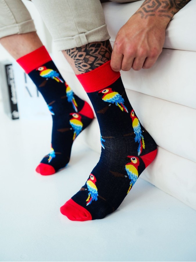 Men's Parrots pattern socks 0125.119