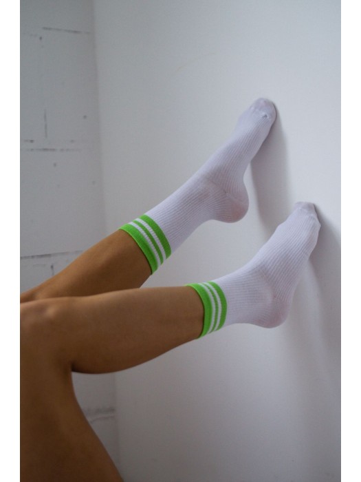 Women's ribbed socks with stripes 1313.001