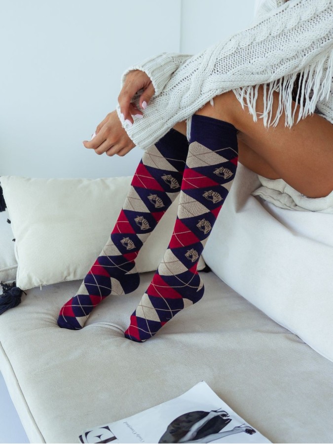 Women's Diamonds & Horses pattern knee socks...
