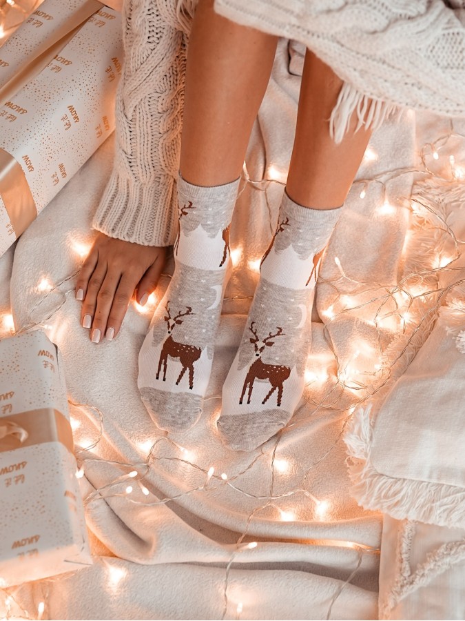 Women's Christmas Reindeer in the Snow Land...