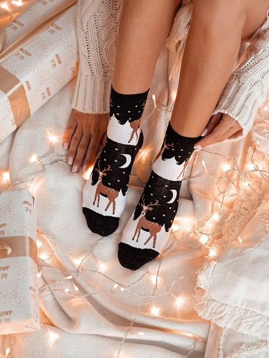 Women's Christmas Reindeer in the Snow Land pattern socks 1283.005