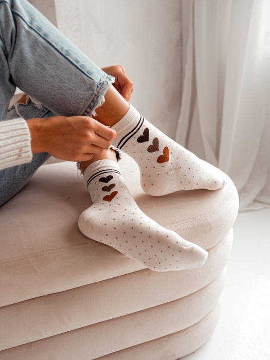 Women's Hearts & Dots pattern socks 0200.011