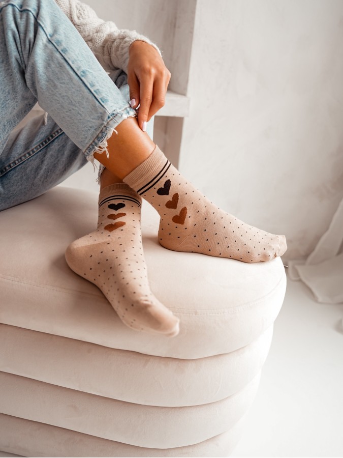 Women's Hearts & Dots pattern socks 0200.011