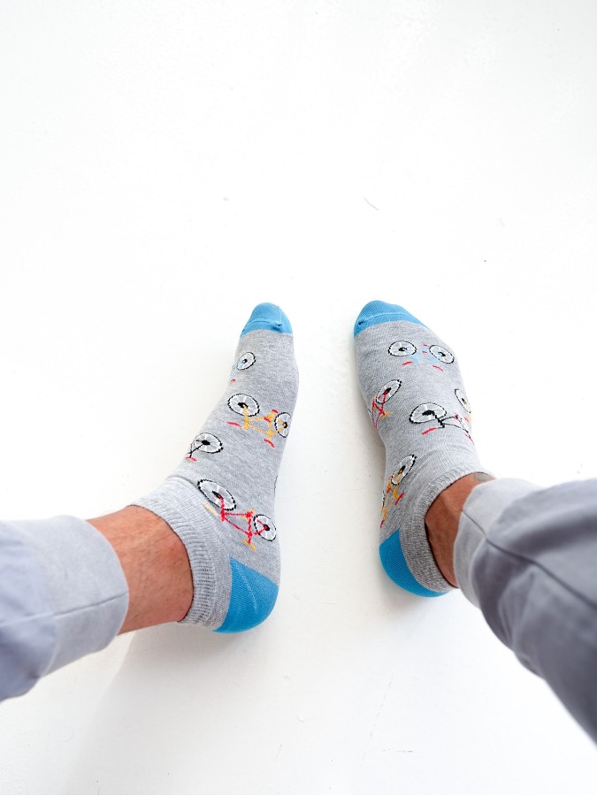 Men's Small Bicycles pattern low ankle socks...