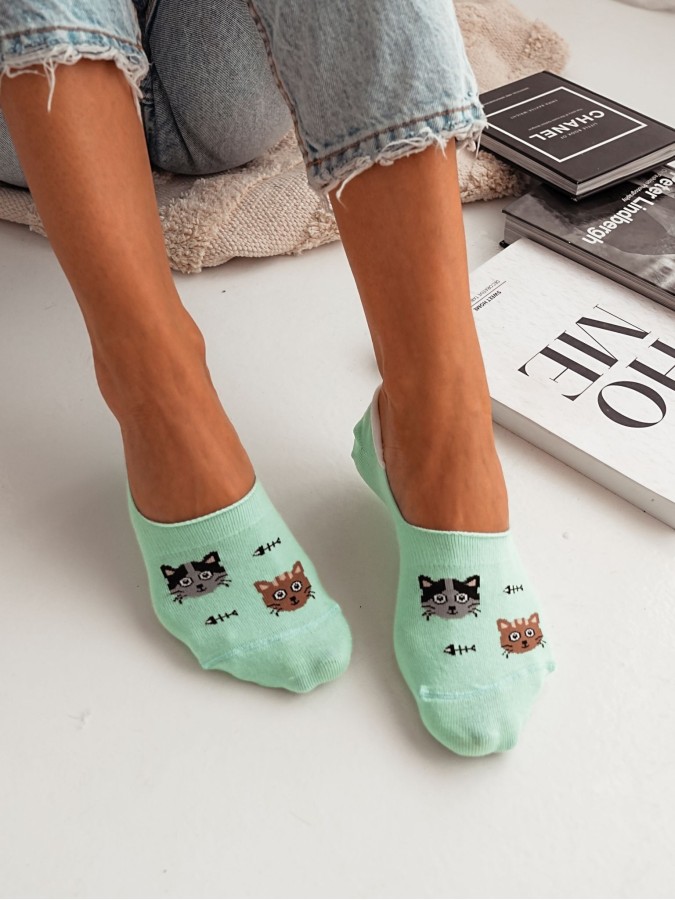 Cotton Cats & Bones pattern invisible socks...