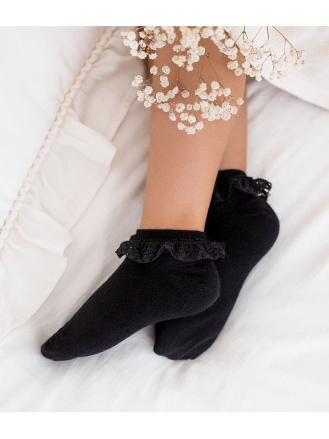 Kids' cotton lace trim socks