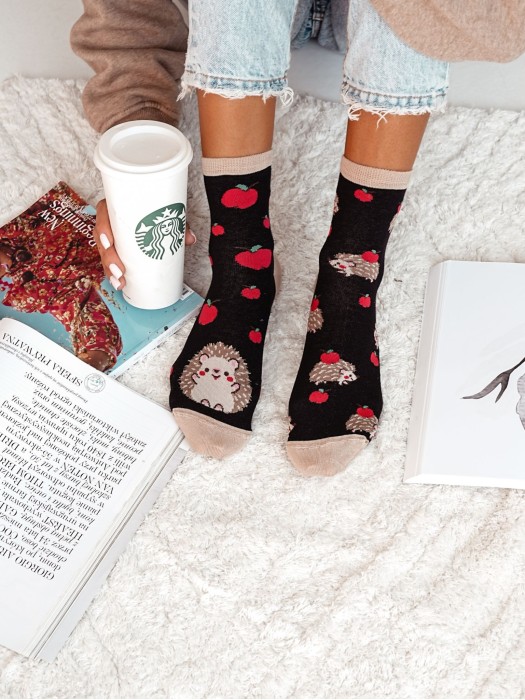 Women's Hedgehogs & Apples pattern socks 0200.122