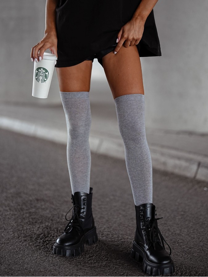 Classic cotton over-the-knee socks 0293.001