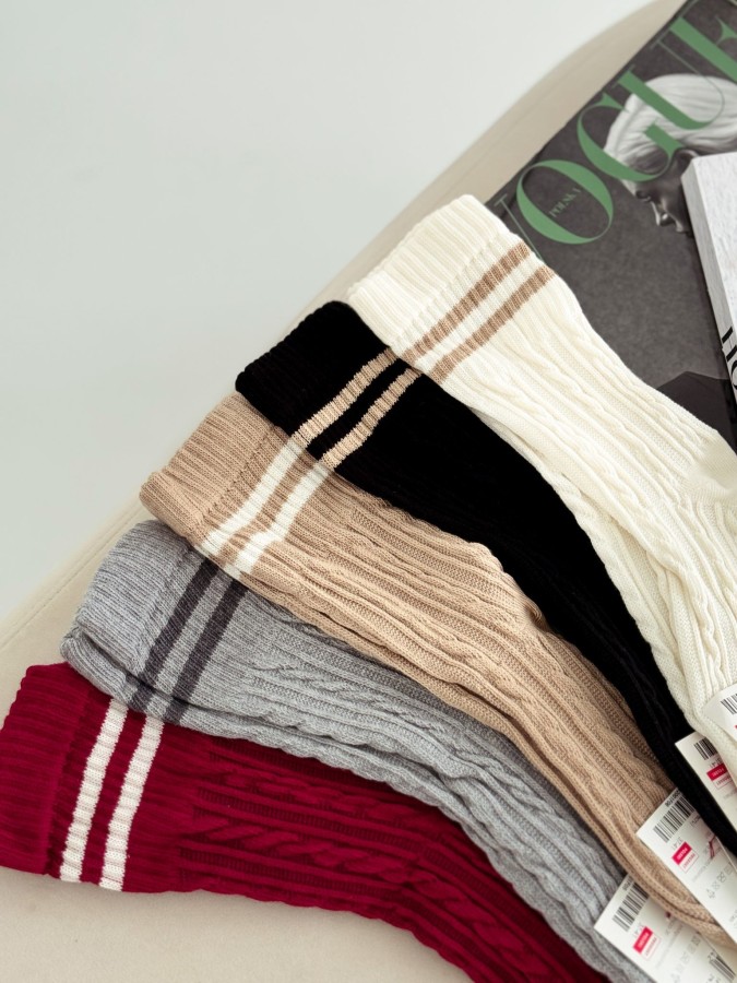 Women's openwork BRAID socks with stripes 1542.001