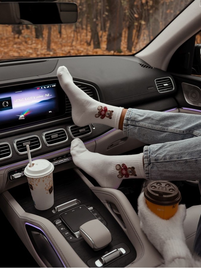 Women's teddy bear in a sweater pattern socks...