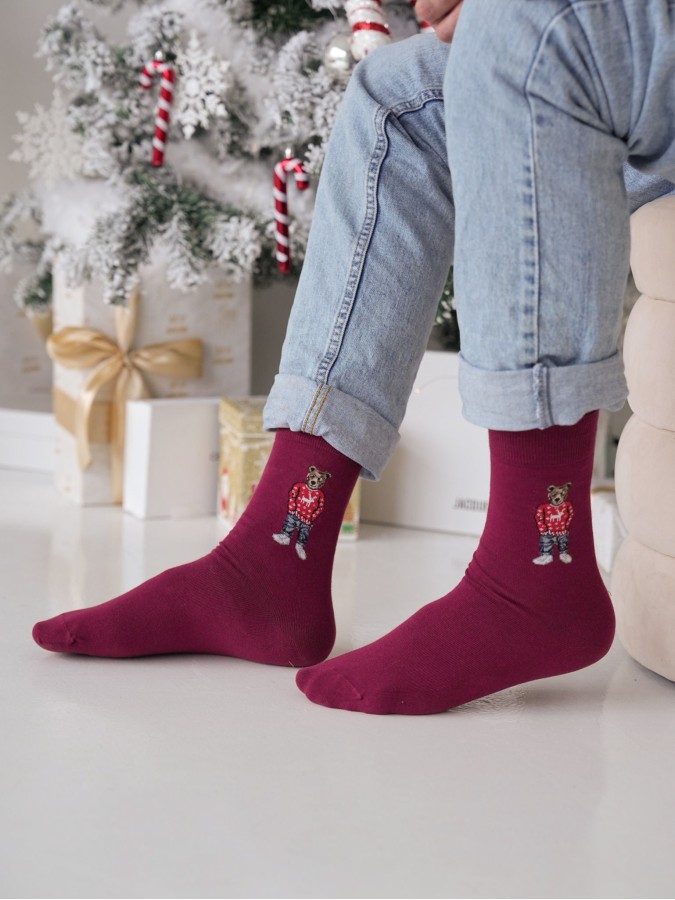 Men's Smarty Bear in a sweater pattern socks...