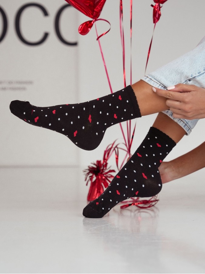 Women's Hearts and Dots pattern socks 0200.140