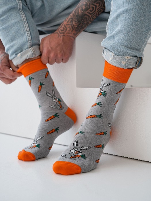 Men's Animated Rabbits & Carrots pattern socks 0125.111
