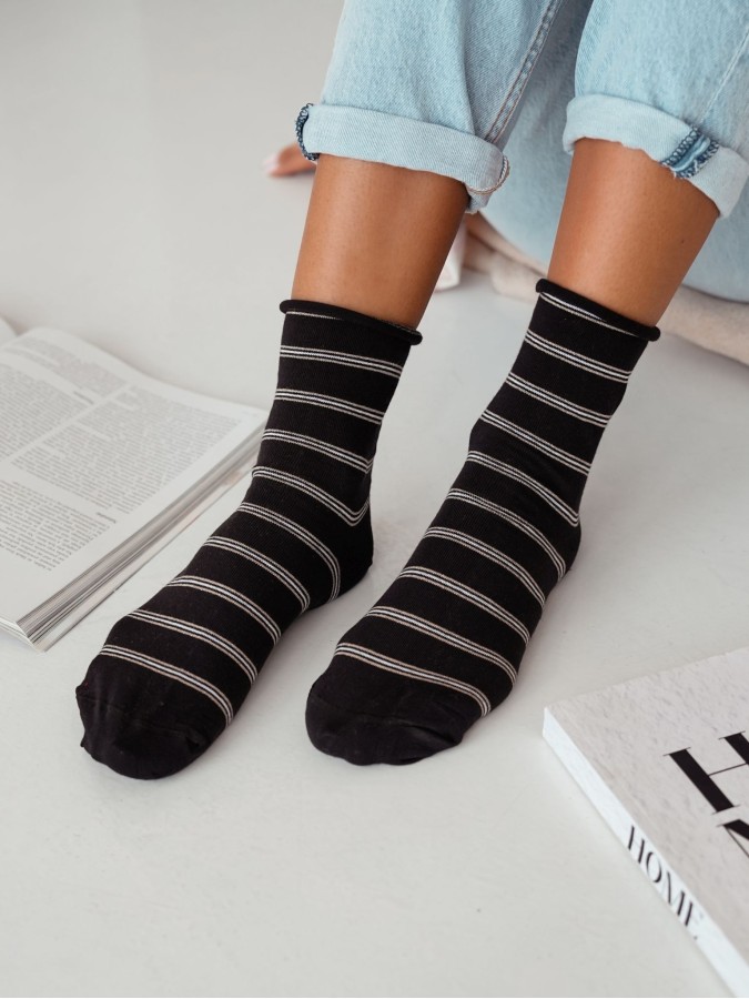 Women's Thin Stripes pattern socks 0200.162