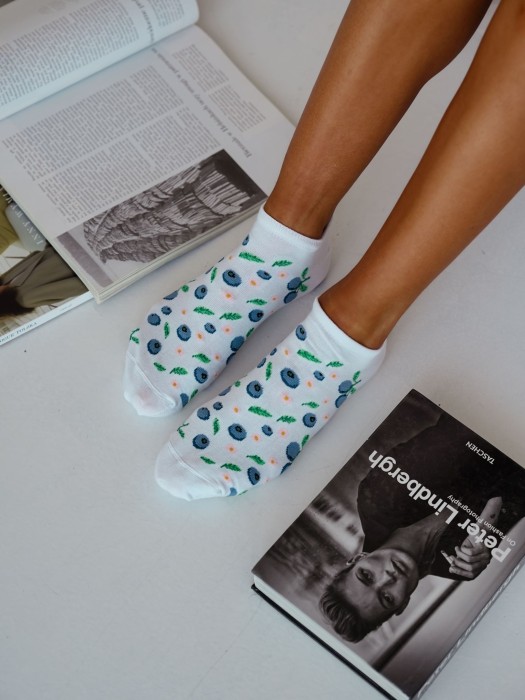 Women's Berries pattern low ankle socks 1146.075