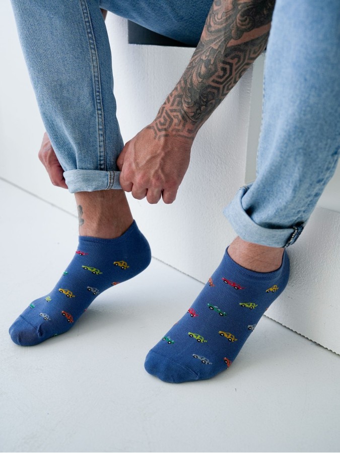 Men's Colorful Cars pattern low ankle socks...