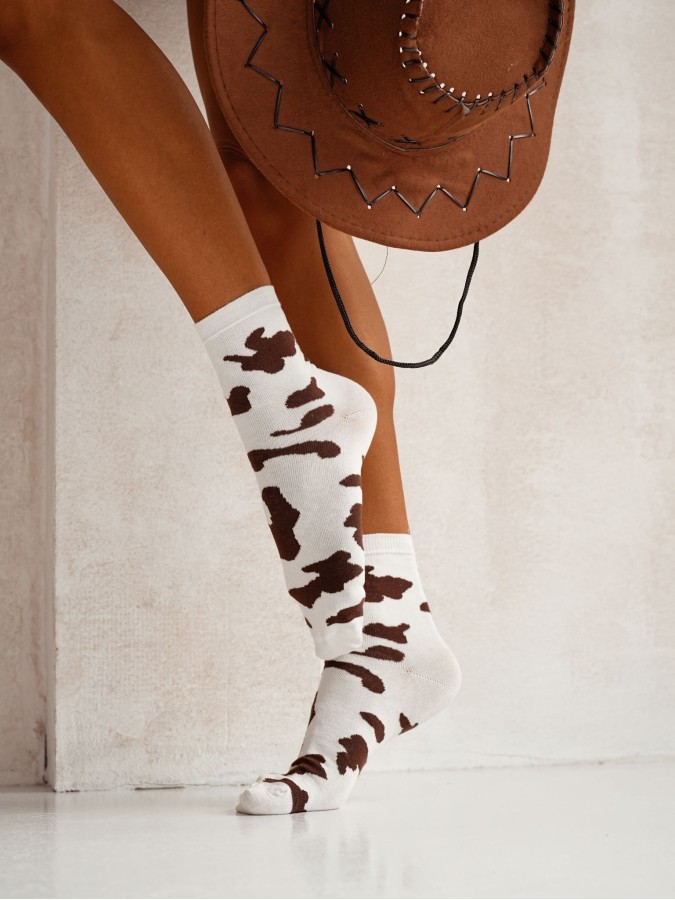 Women's Cow spots pattern socks 0200.104