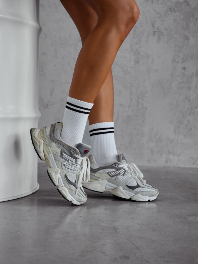 Women's Two thin stripes pattern socks 0200.184