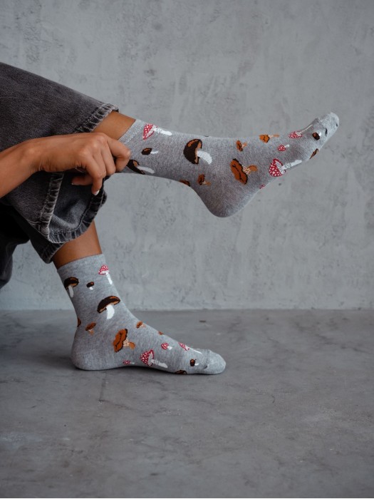 Women's Mushrooms pattern socks 0200.187