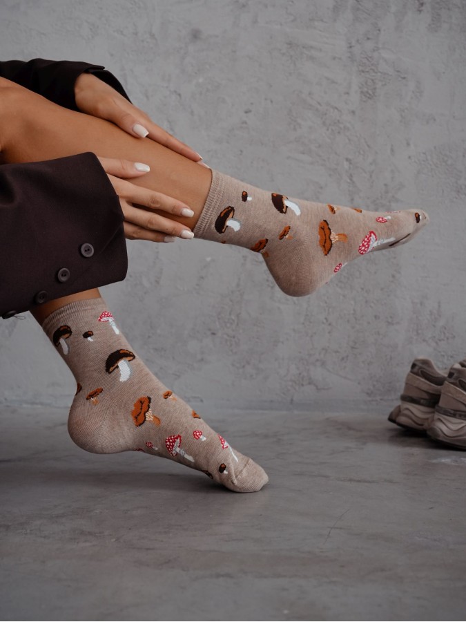 Women's Mushrooms pattern socks 0200.187