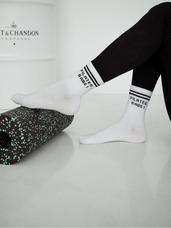 Women's PILATES, BABE! pattern socks 0200.189