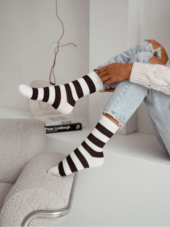 Women's wide stripes pattern socks 0200.194