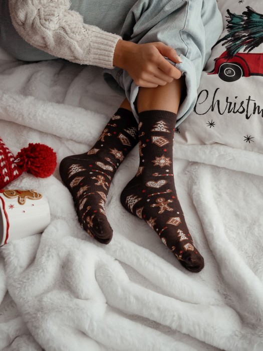 Women's Christmas Gingerbread pattern socks 1283.038