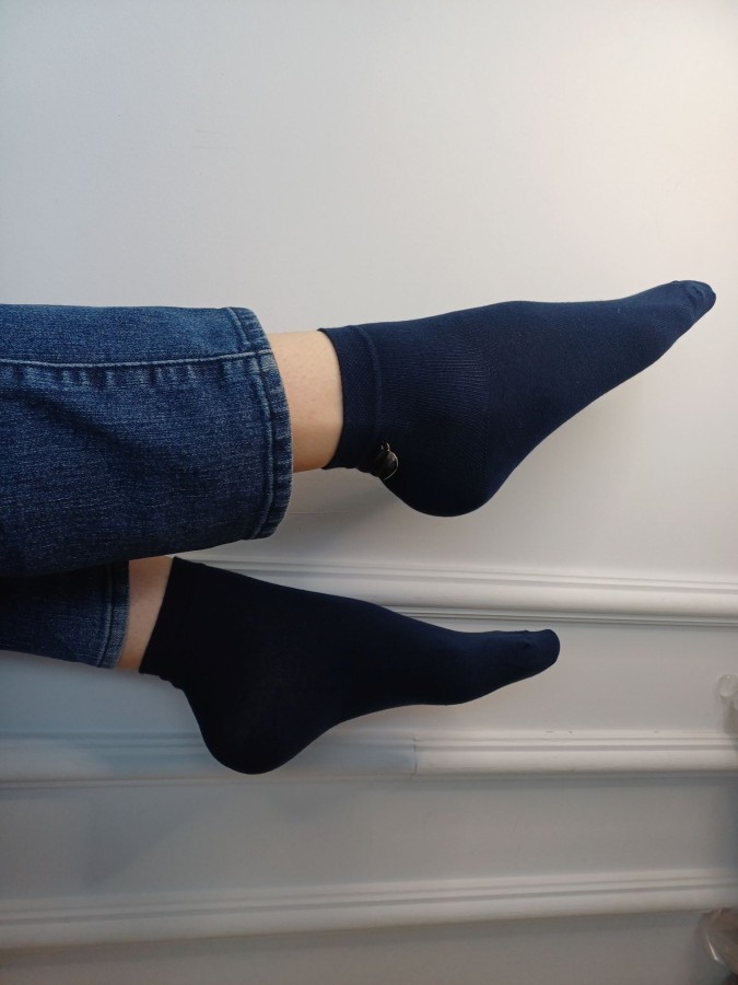 Women's cotton socks with small metal detail...
