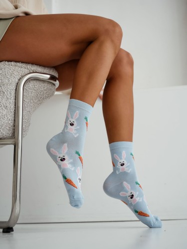 Women's Rabbits & Carrots pattern socks 0200.218 2