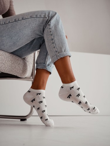 Women's Little bows pattern low ankle socks 1146.087