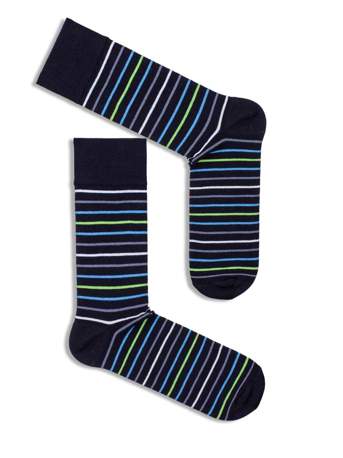 Men's Thin stripes pattern socks 0125.026