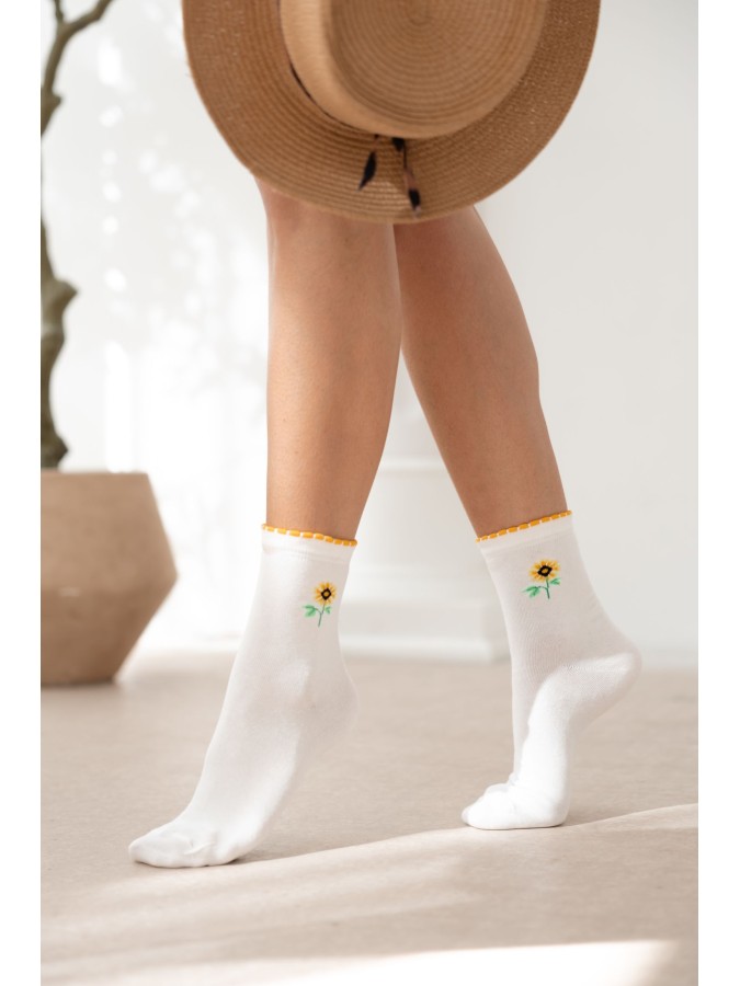 Women's Sunflower pattern socks 0200.247