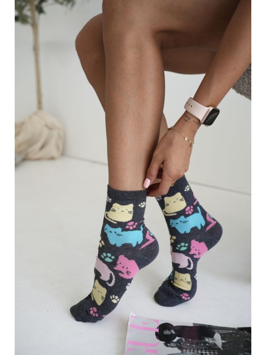 Women's socks Colorful cats & paws 0200.263